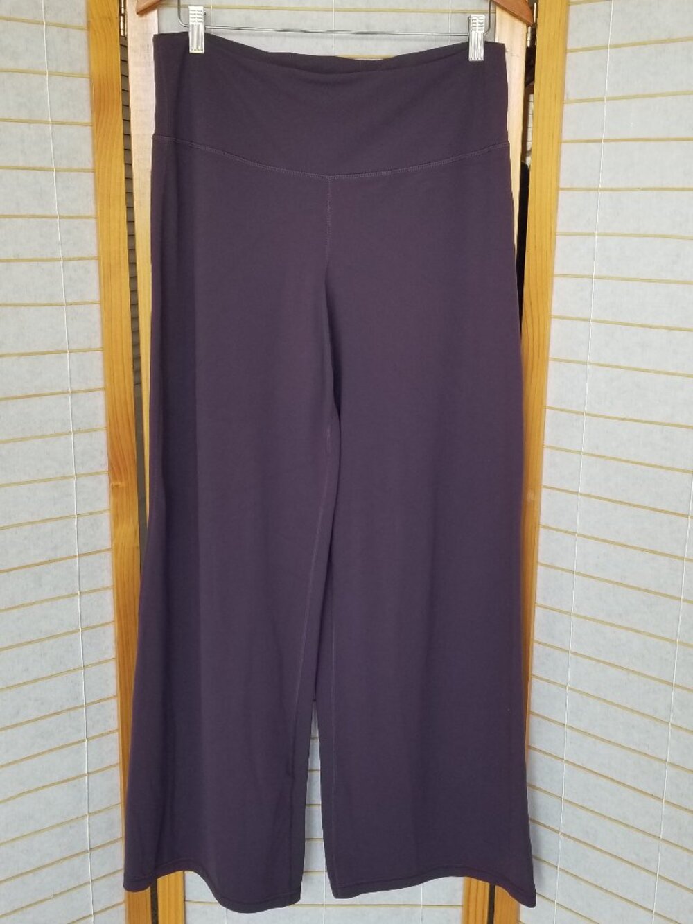 Athleta Elation Wide Leg Pants in Damask Mauve Size XL